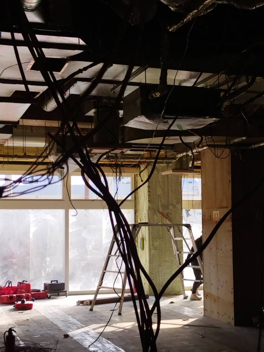 内装解体 スケルトン工事 原状回復 大阪